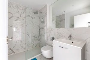 Photo 27- click for photo gallery